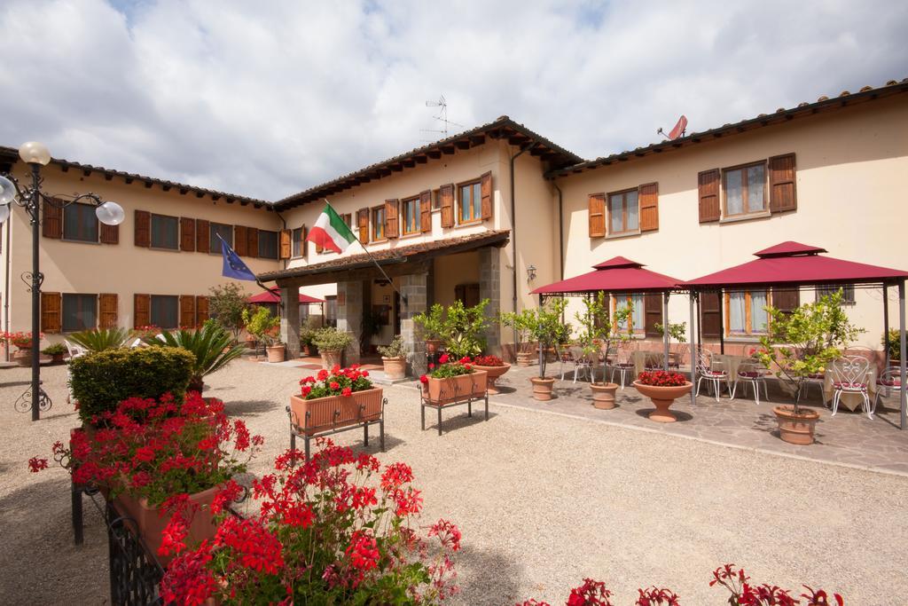 Hotel Del Lago Cavriglia Exterior foto